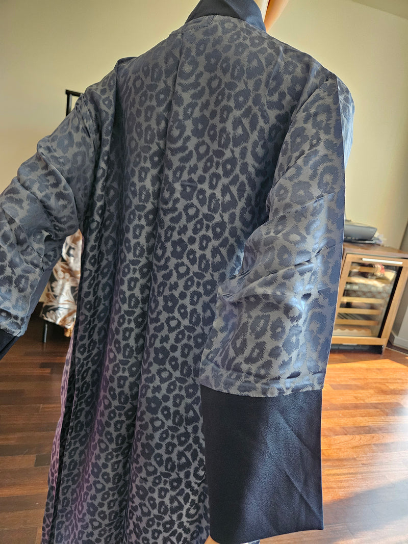 Ava silk kimono