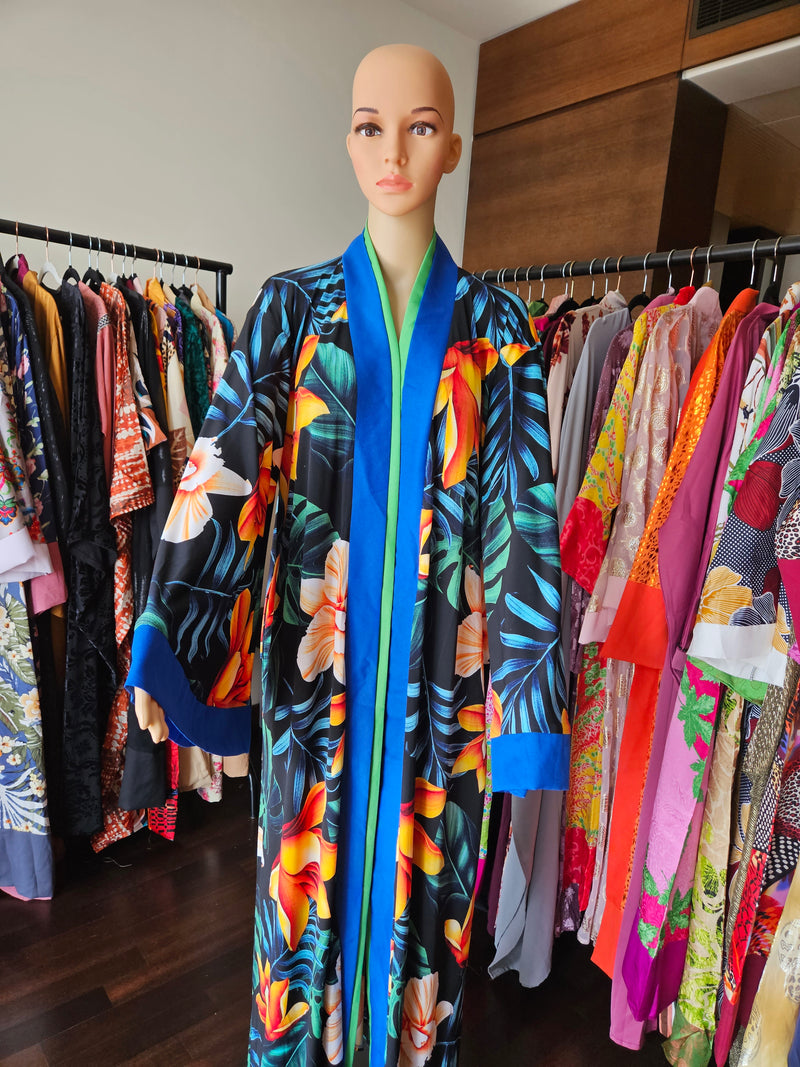 Meya Black tropical kimono robe