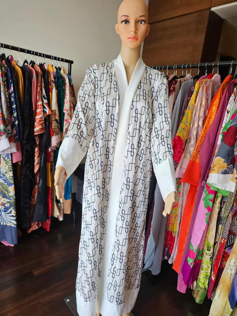 Ivory kimono robe