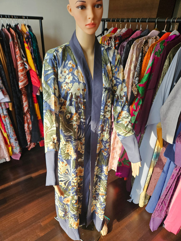 Kinsley floral kimono robe