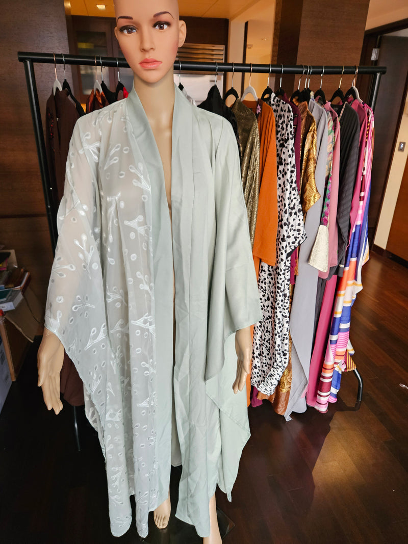 Hailey contrast kimono robe