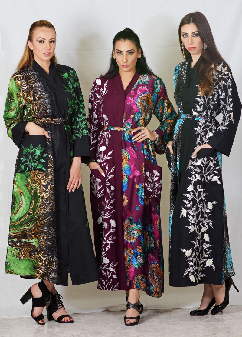 japanesse floral kimonos
