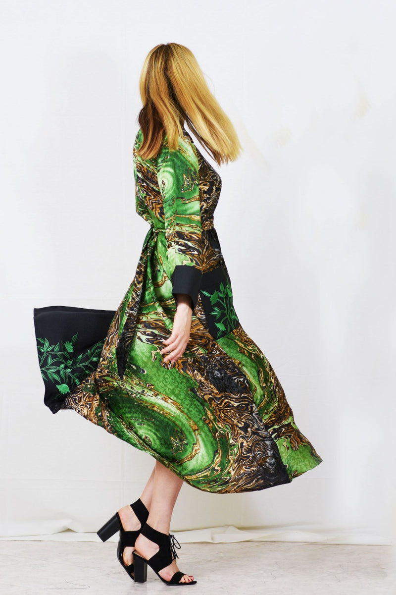 Luna embroidered kimono robe Luna embroidered kimono robe