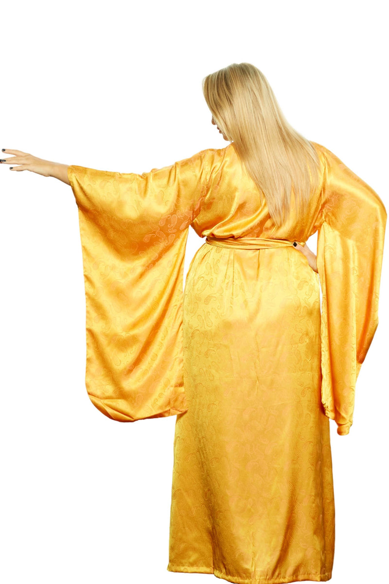 curvy gold dressing gown