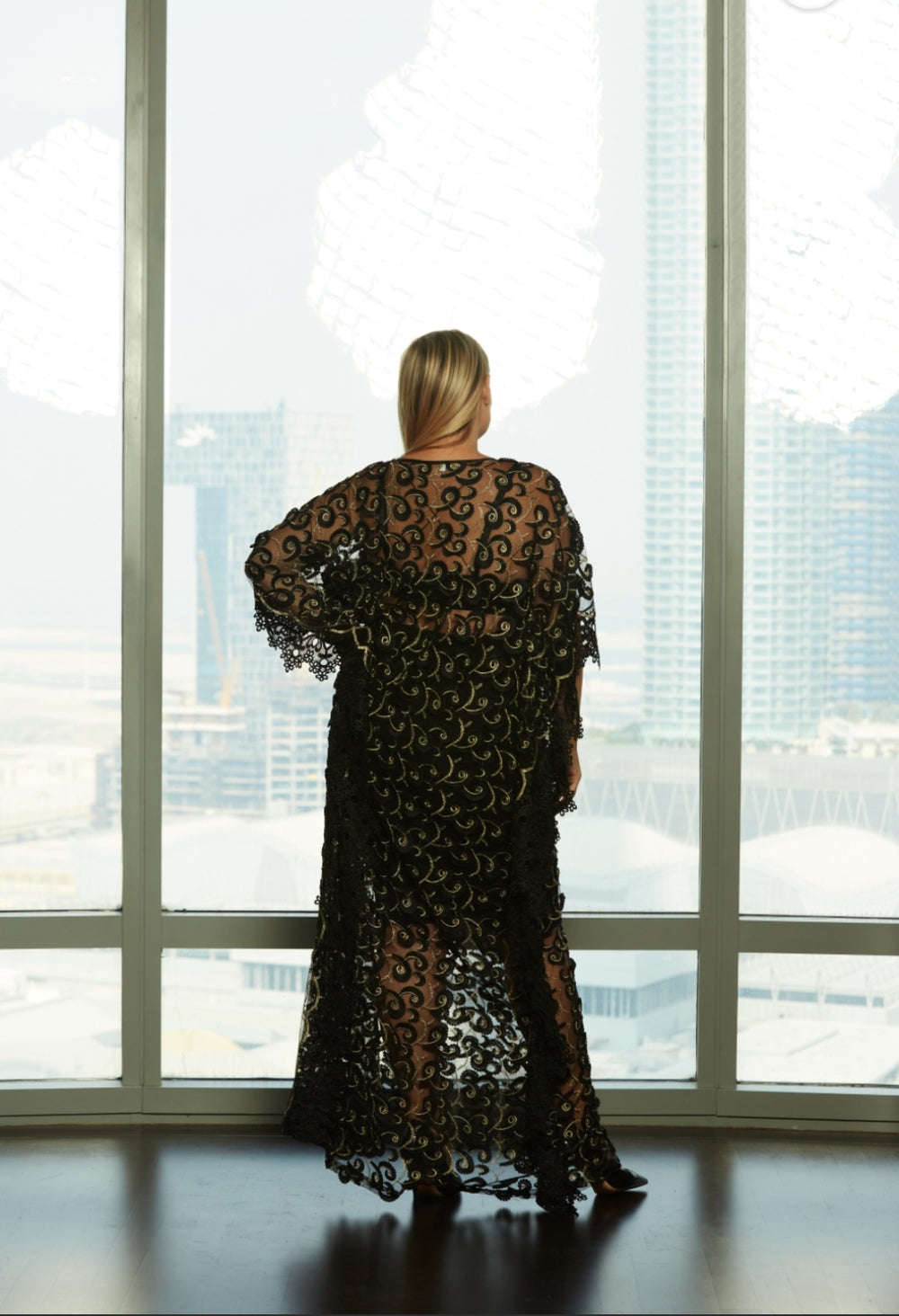 sheer midi kaftan dress AlaA Relaxed-Fit Linen-And-Silk Midi Kaftan Dress - Beige Clair